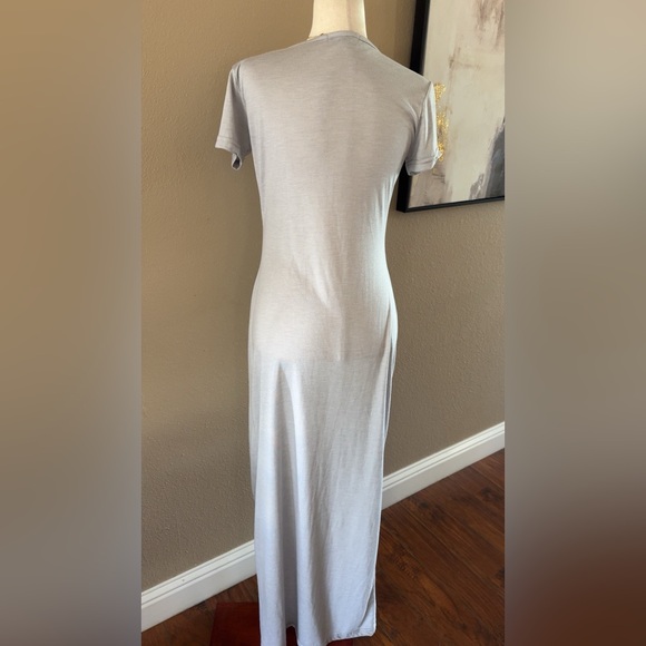Light gray lace up maxi dress with front slit - Picture 7 of 7